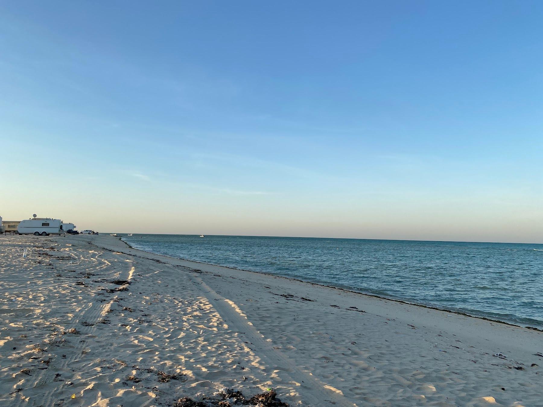 Sandee Maroona Beach