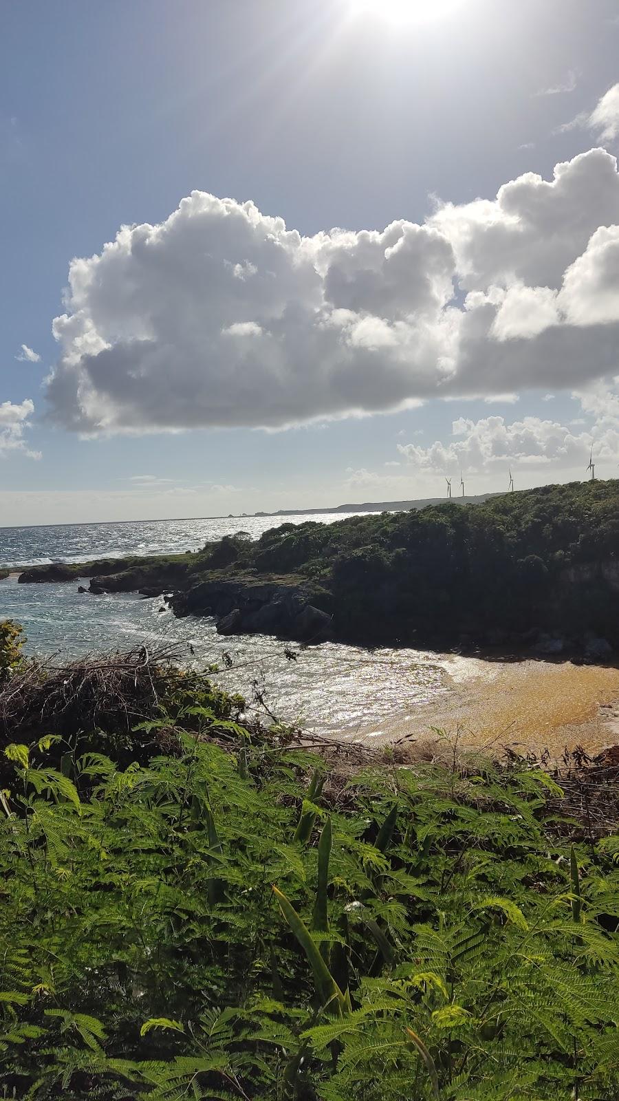 Sandee Anse A La Baie