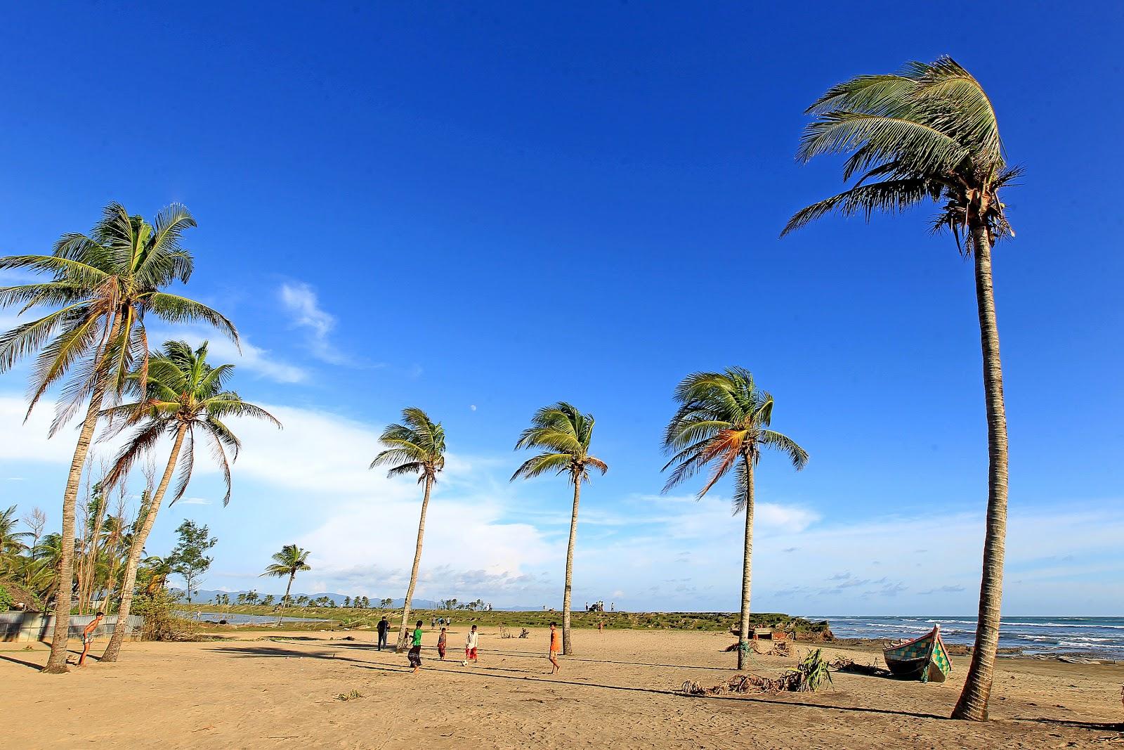 Sandee - Shahpori Beach