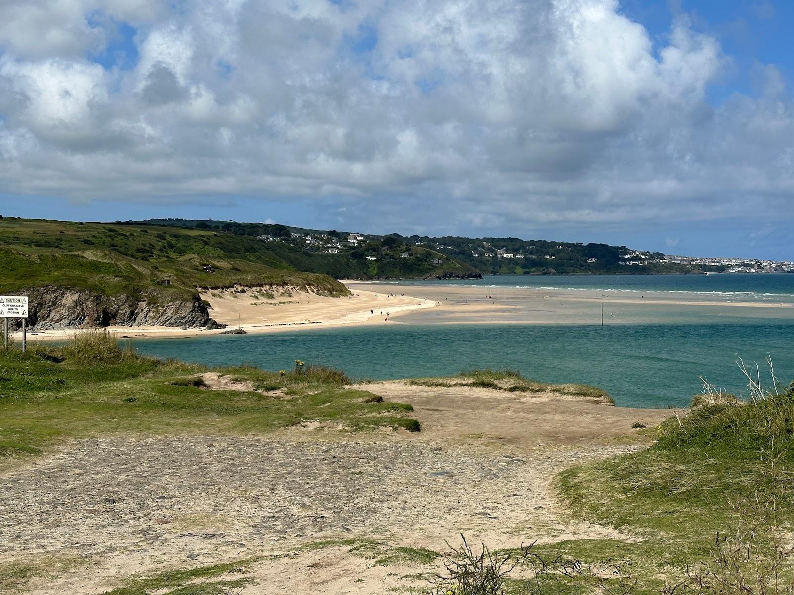 Sandee Black Cliff Beach