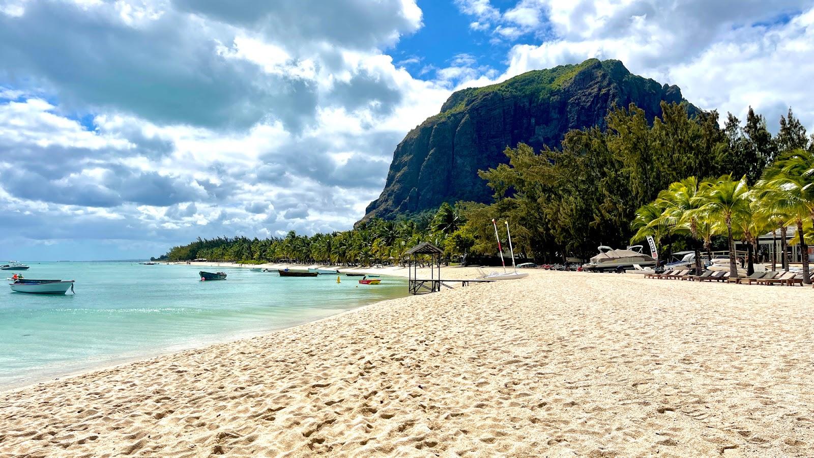 Sandee Le Morne Public Beach Photo