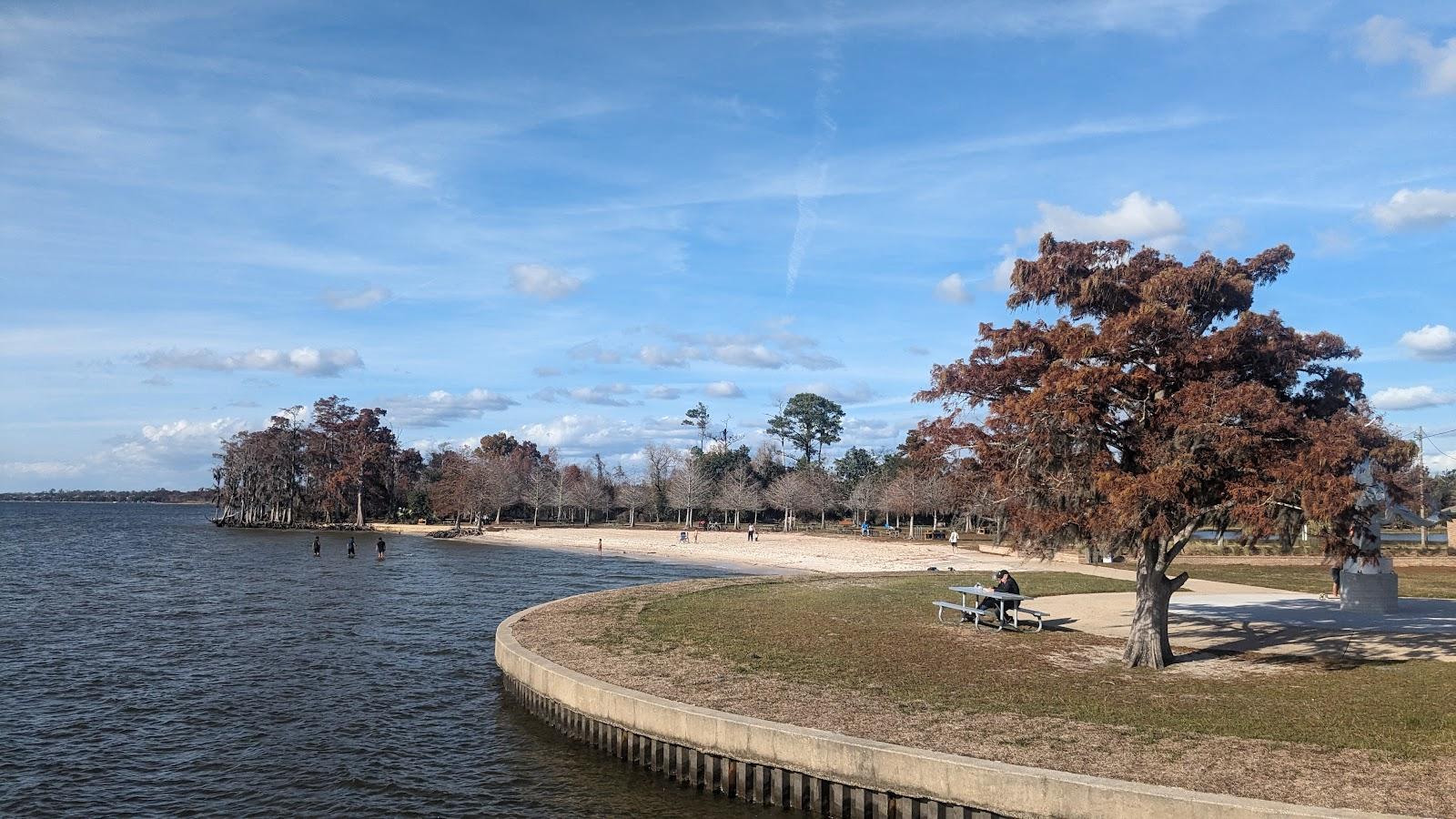 Sandee - Fontainebleau Beach