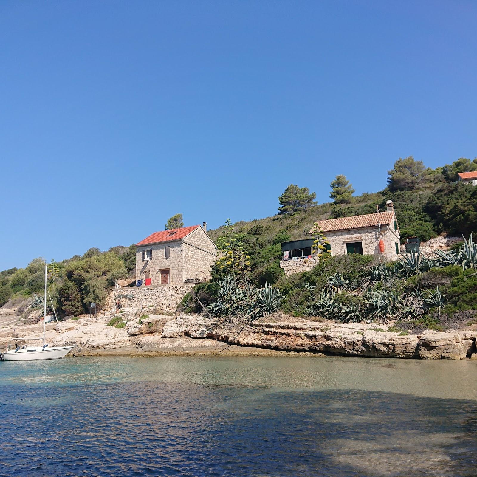 Sandee Beach Salbunara