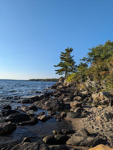 Sandee Avau Beach Photo