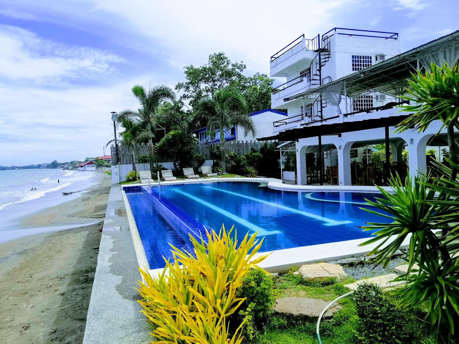 Sandee White House Beach Resort