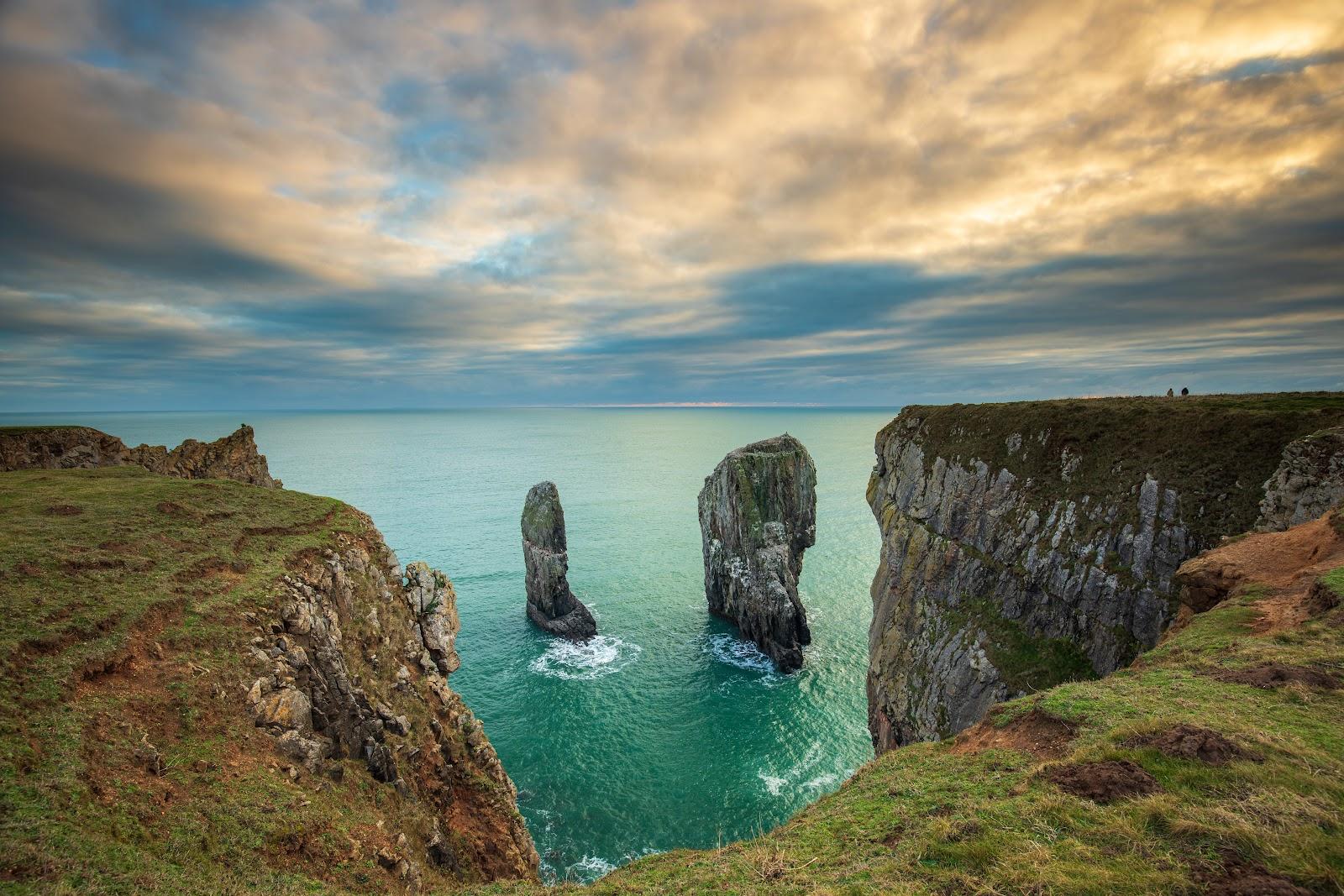 Sandee Elegug Stacks