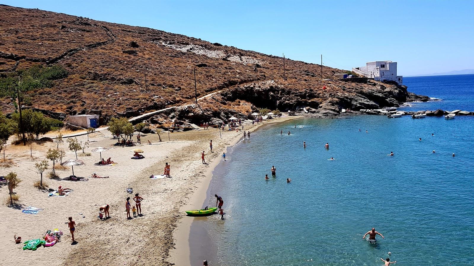 Sandee Isternion Bay