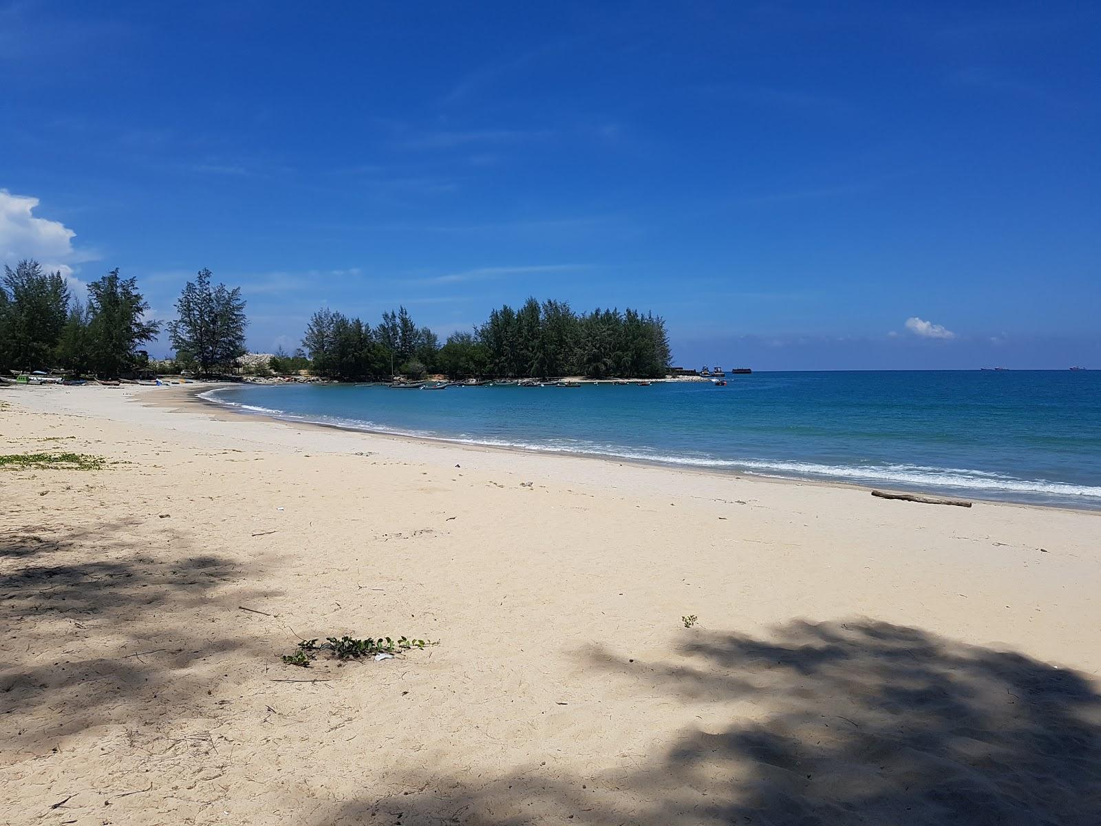 Sandee Teluk Kalong Beach Photo