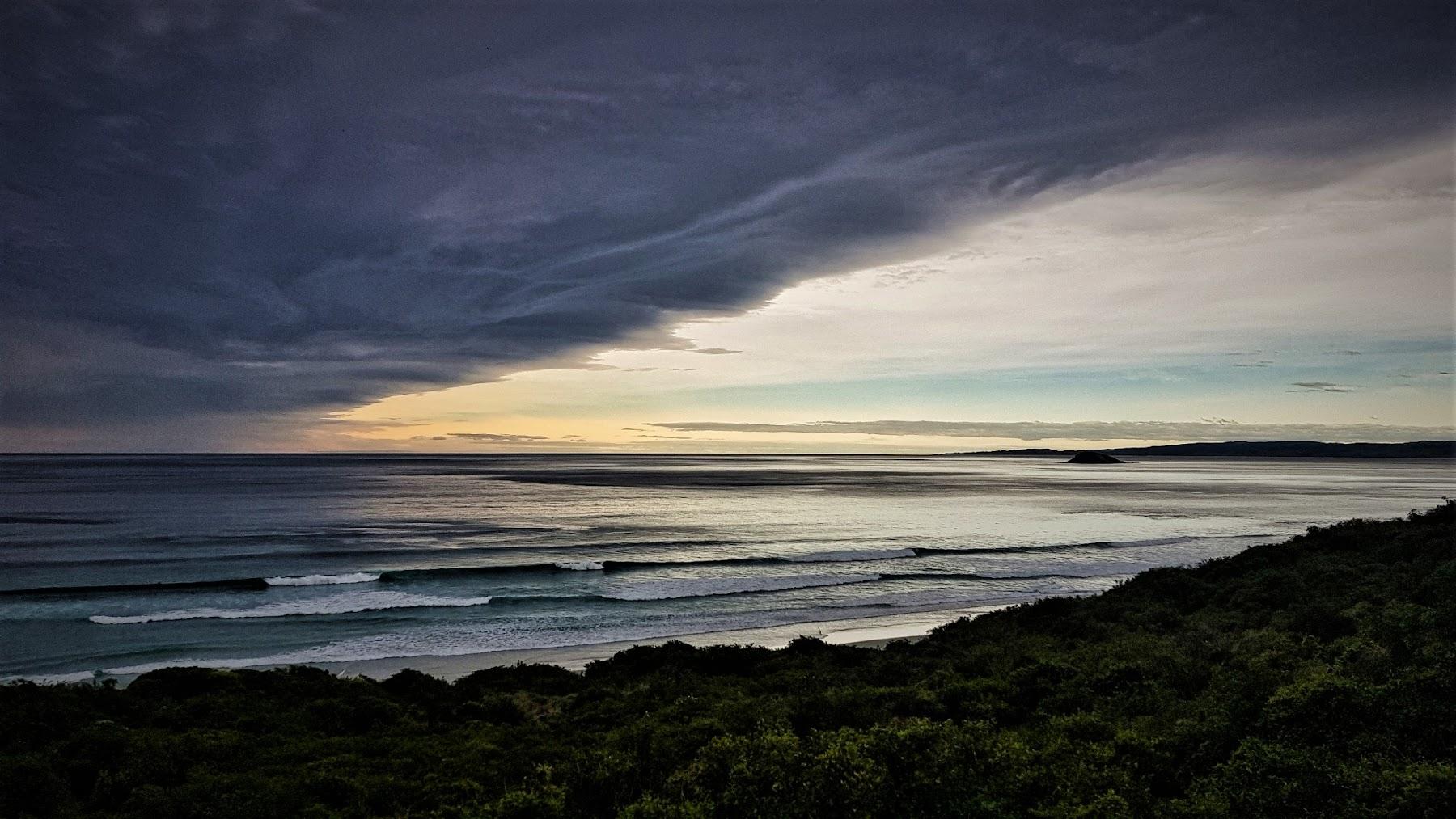 Sandee Blackhead Surfing Beach