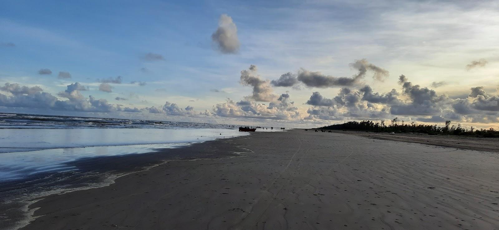 Sandee Boral Beach