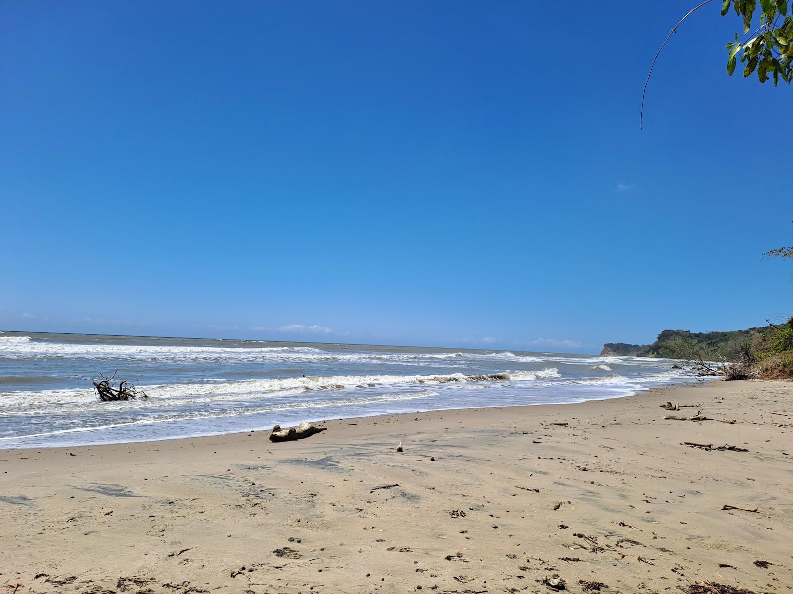 Sandee L'Eau Michel Beach