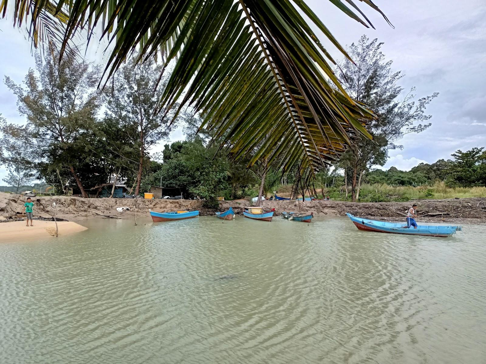 Sandee Pantai Pengalang