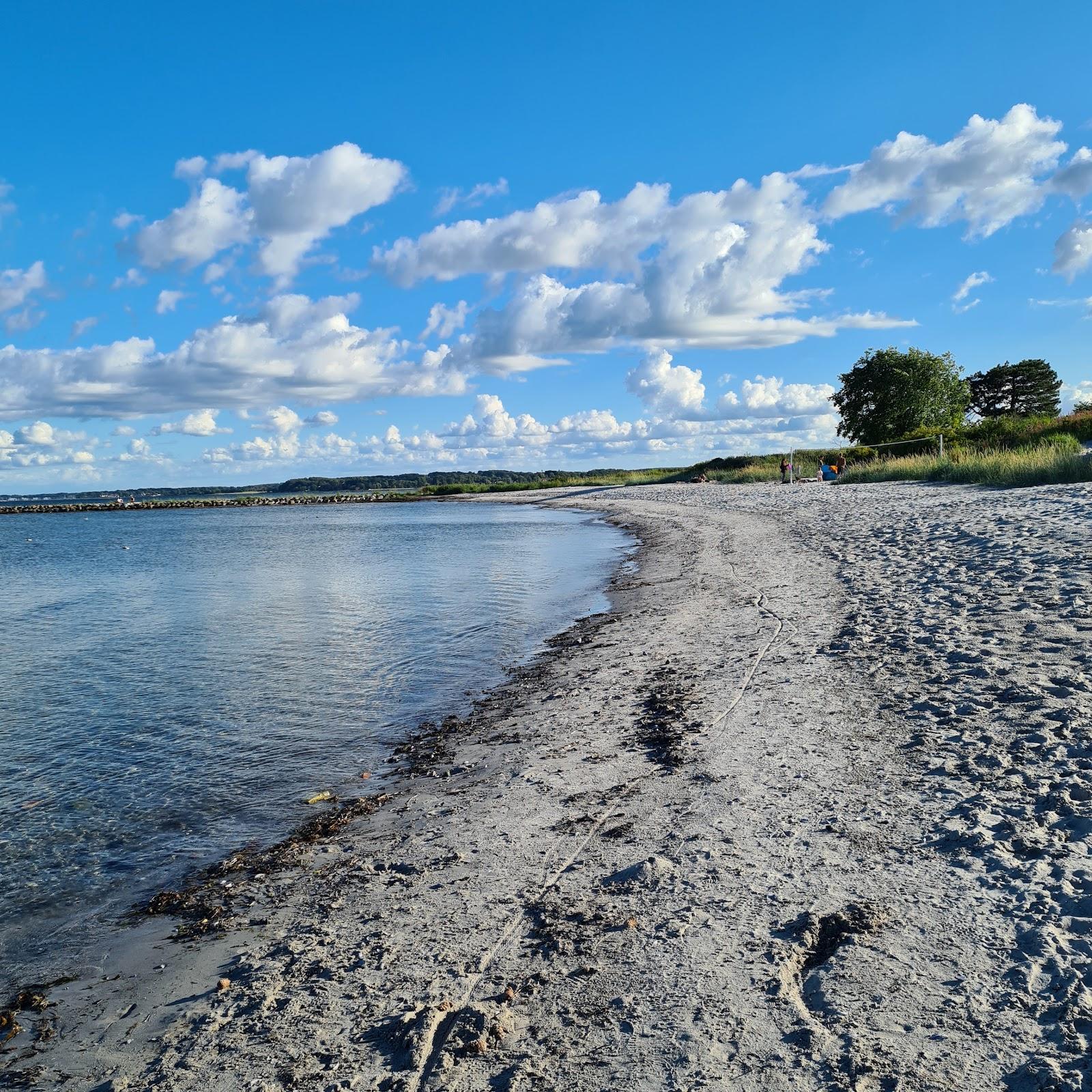 Sandee Level Beach