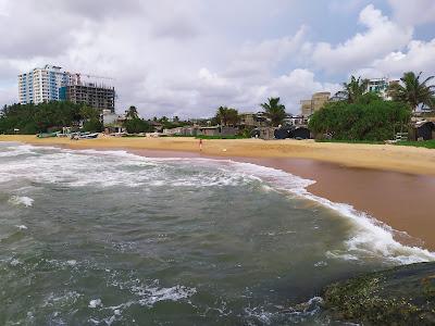 Sandee - Mount Lavinia Beach