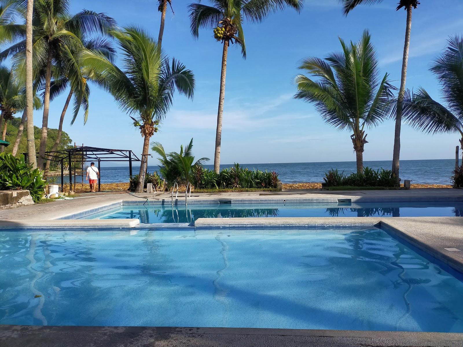 Sandee Caysubic Beach Resort