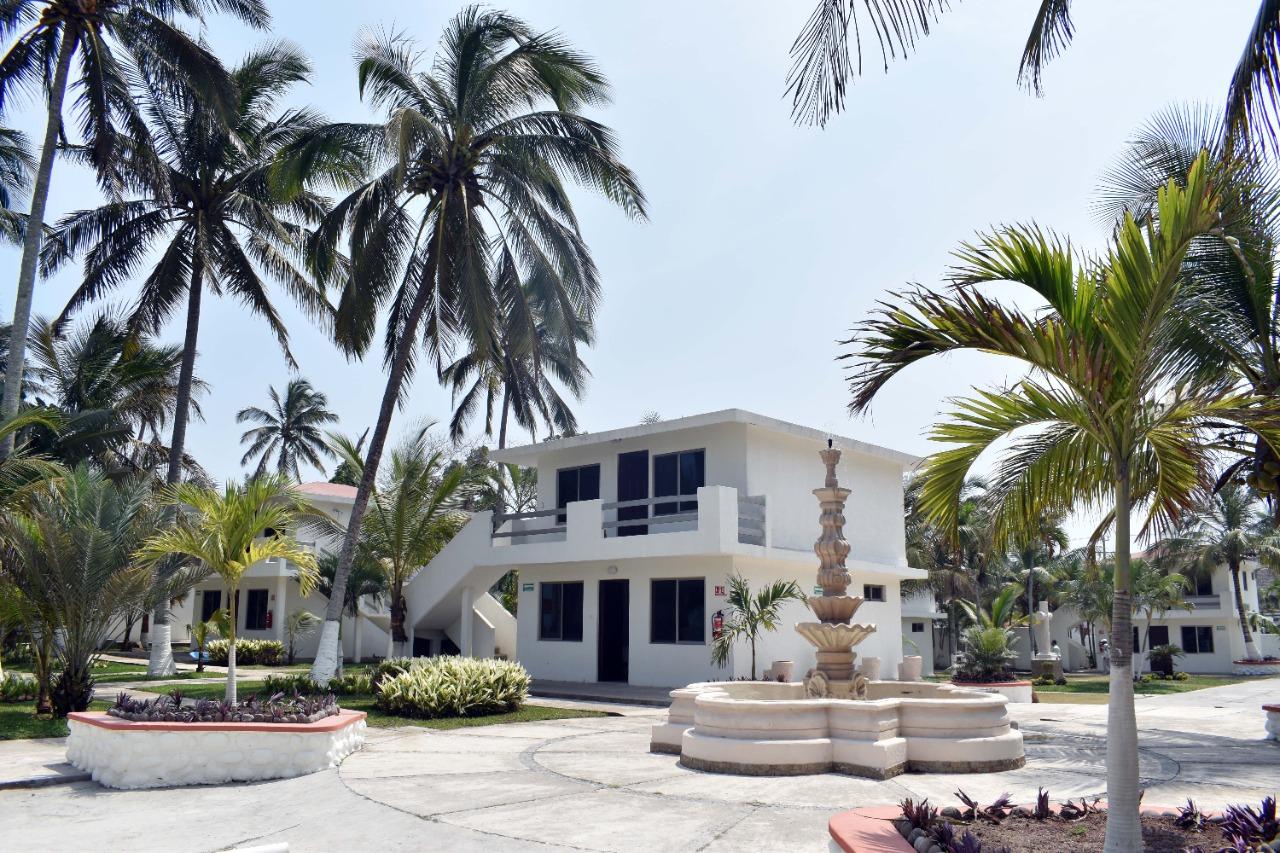 Sandee Hotel El Palmar