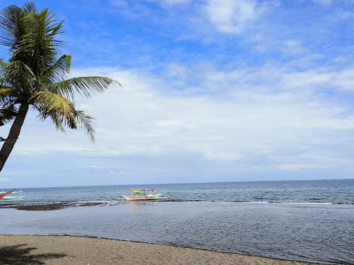 Sandee Villa Vicenta Beach Resort Photo