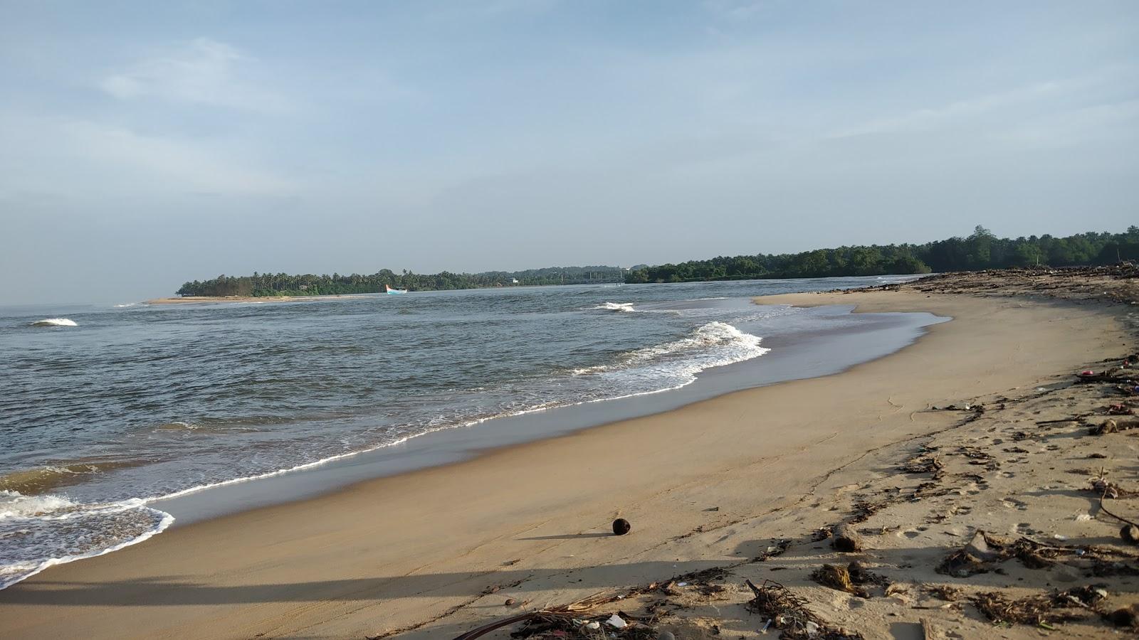 Sandee Shiriya Beach