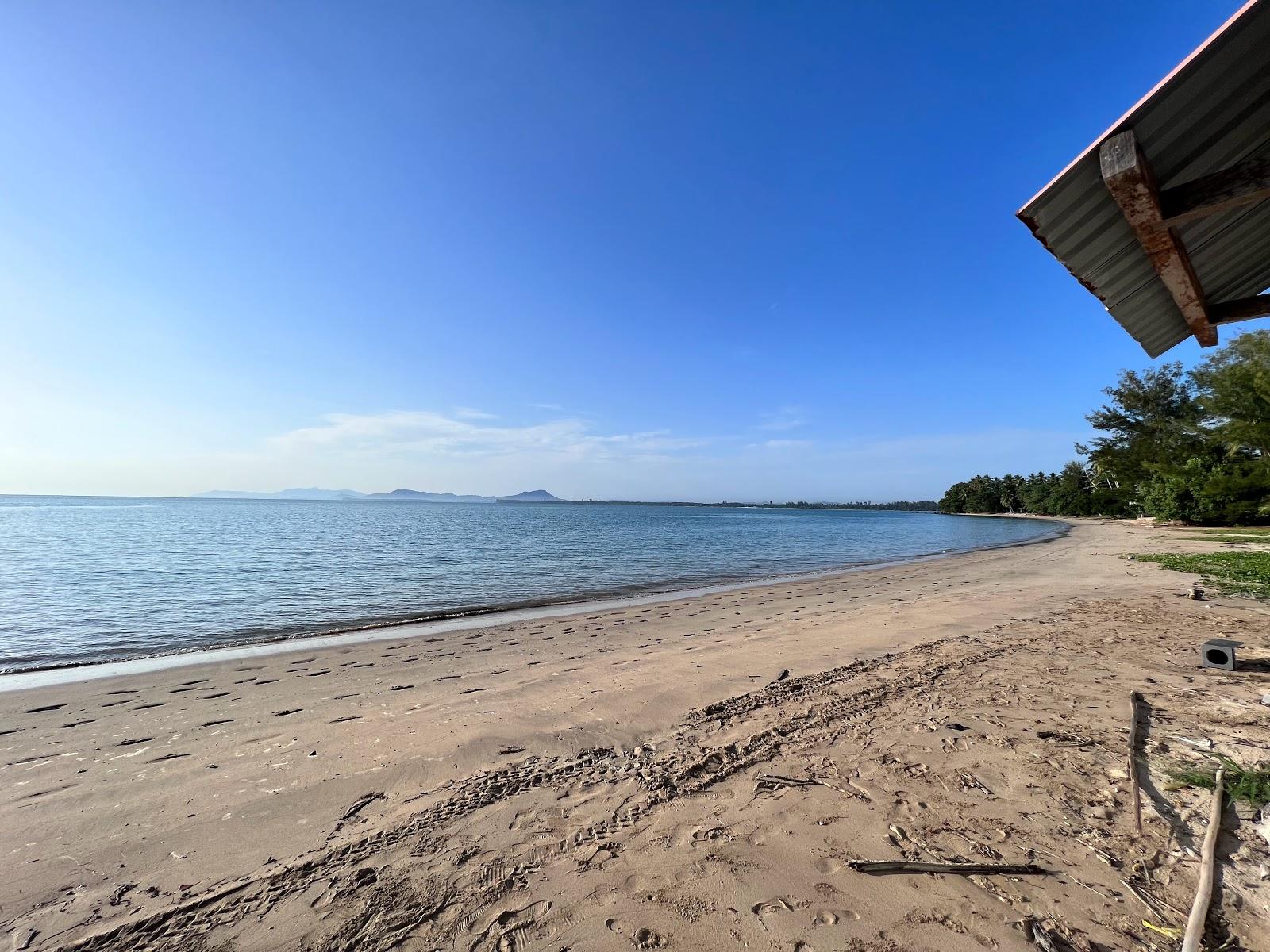 Sandee Siar Beach