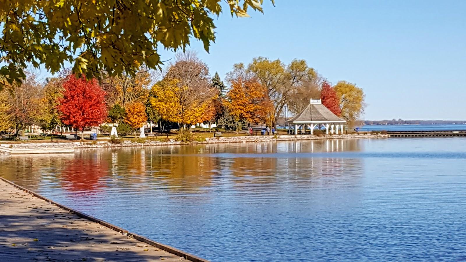 Sandee Couchiching Beach Park Photo