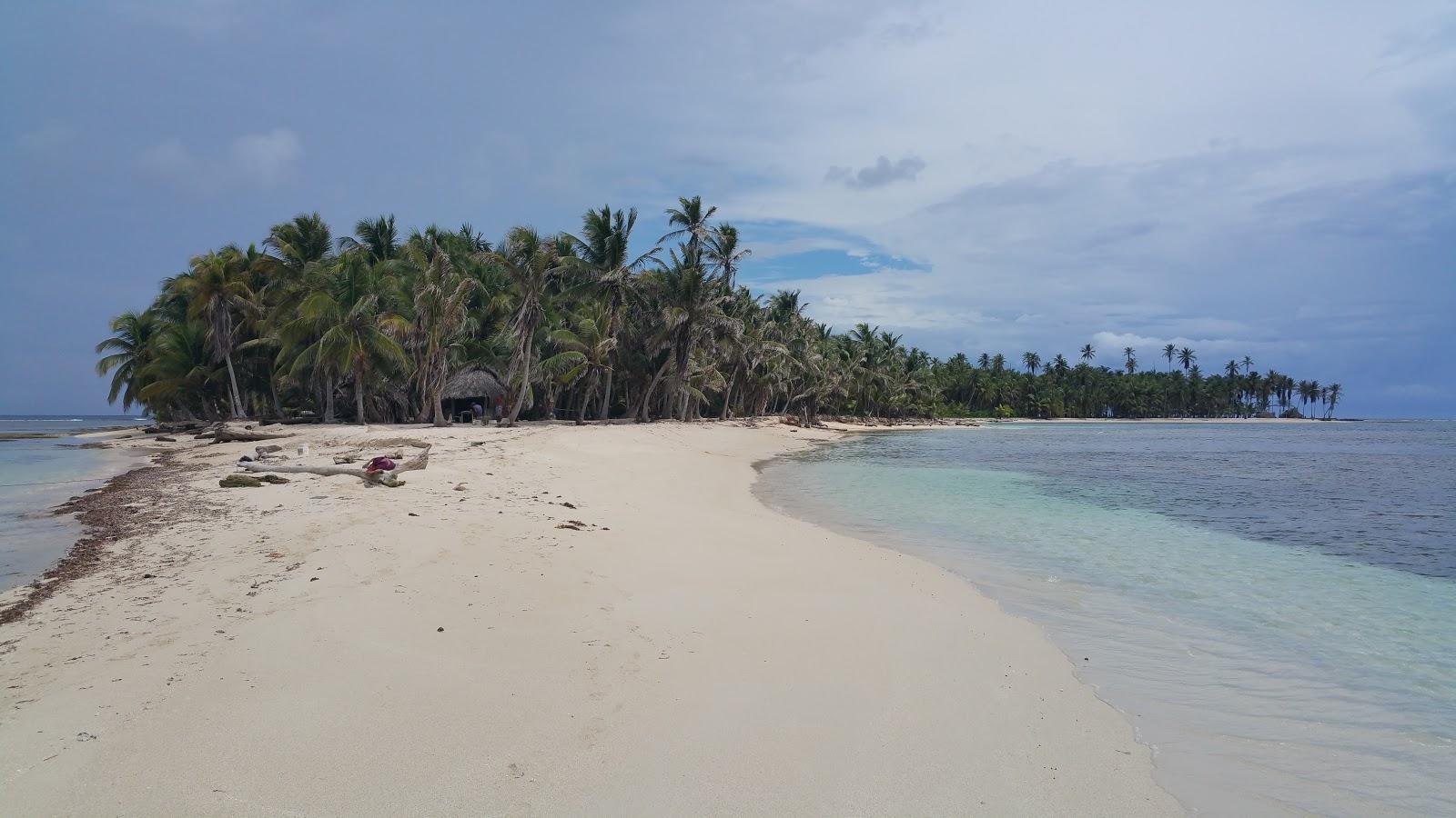 Sandee Yandup Island