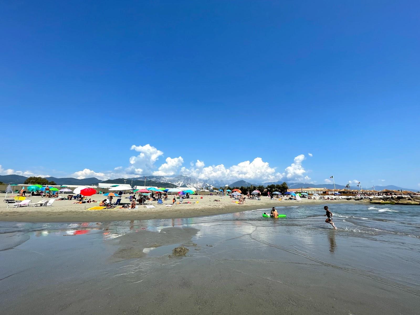 Sandee Bau Beach Photo