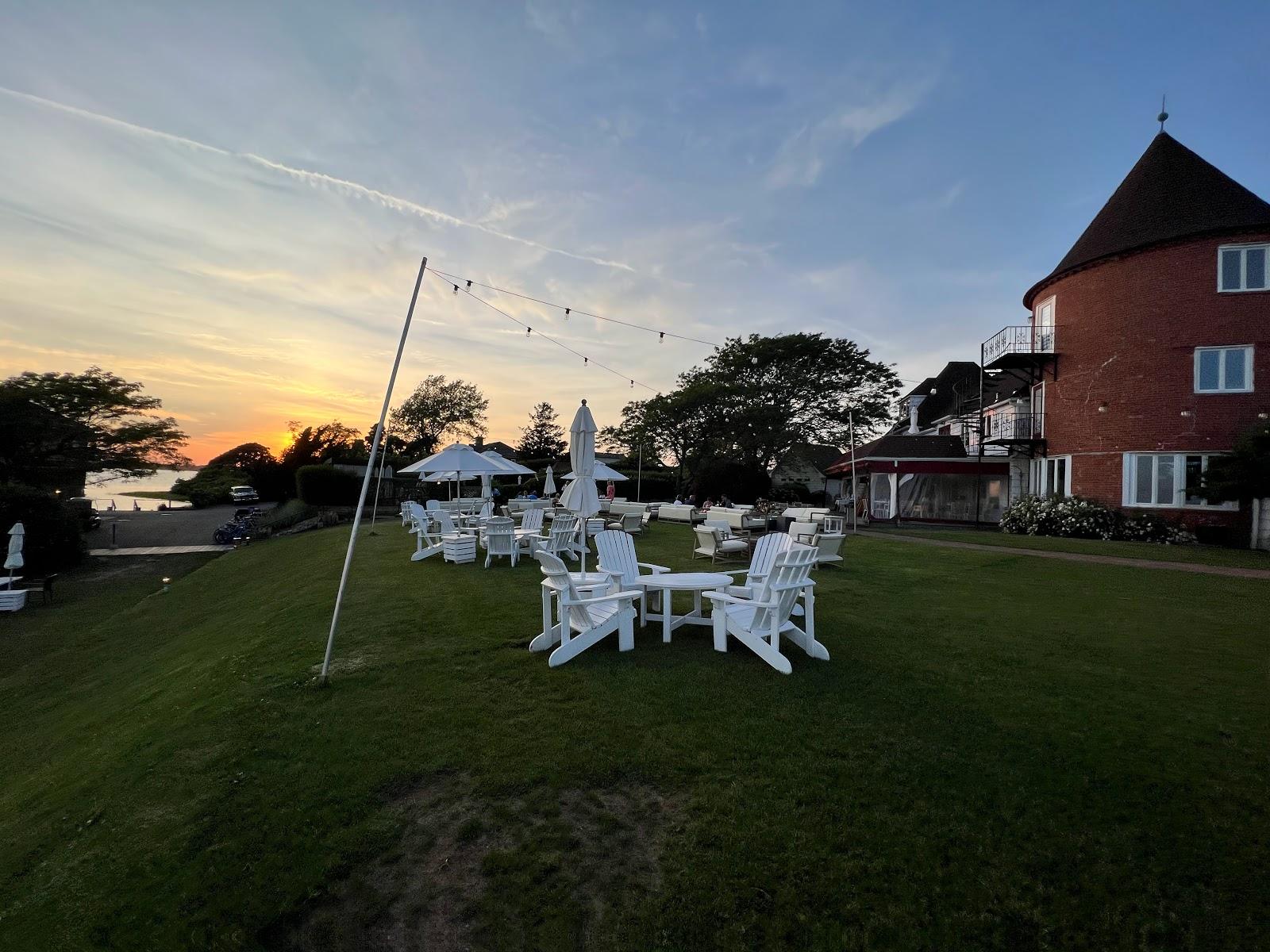 Sandee Montauk Lake Club & Marina Beach