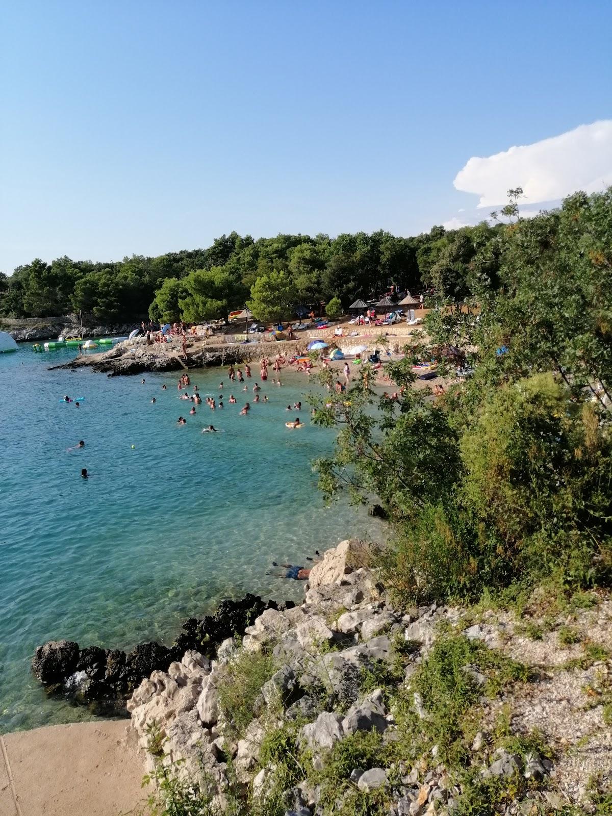 Sandee Pinezi I Beach