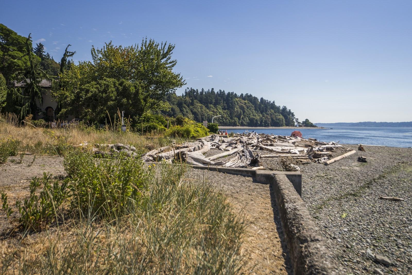 Sandee Lowman Beach Photo