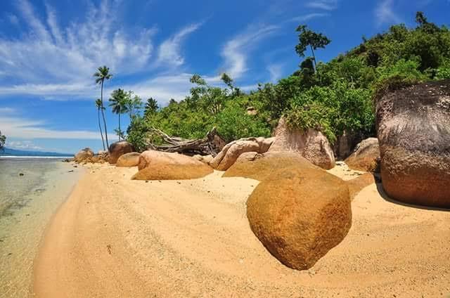 Sandee Batu Kalang Beach