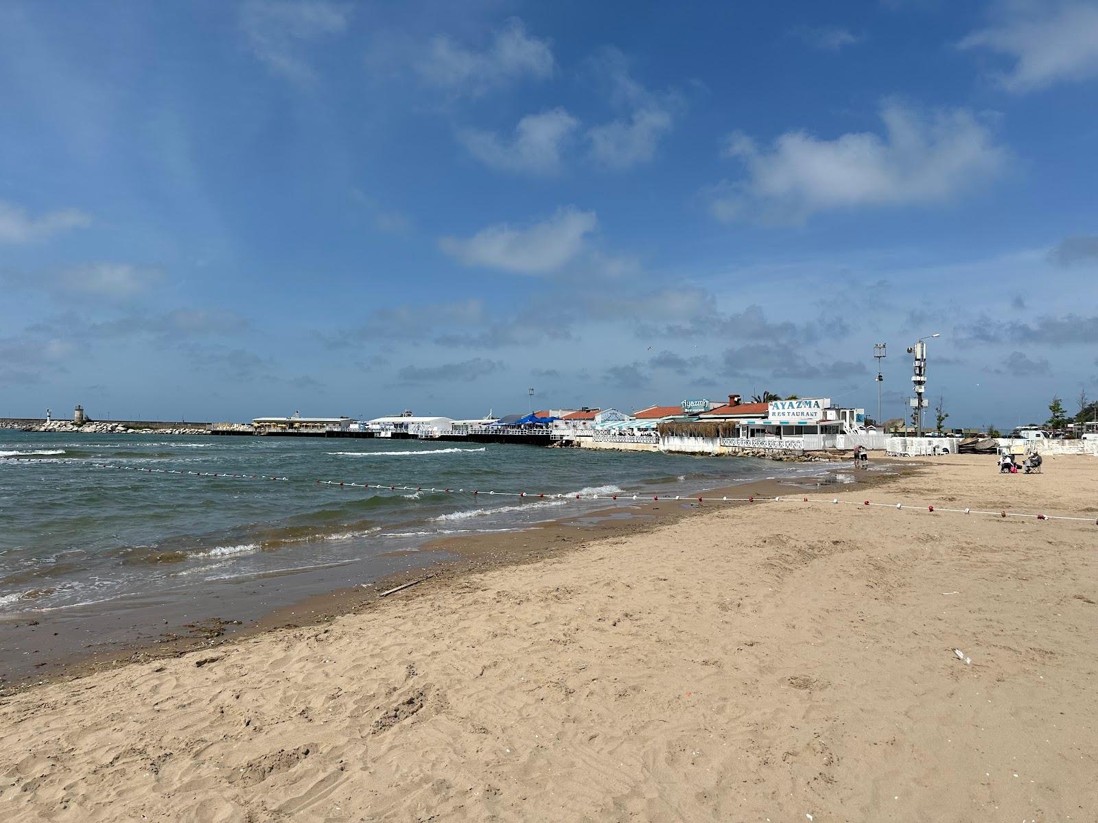 Sandee Fusha Beach