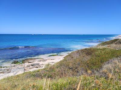 Sandee - Scaru Of Burns Beach