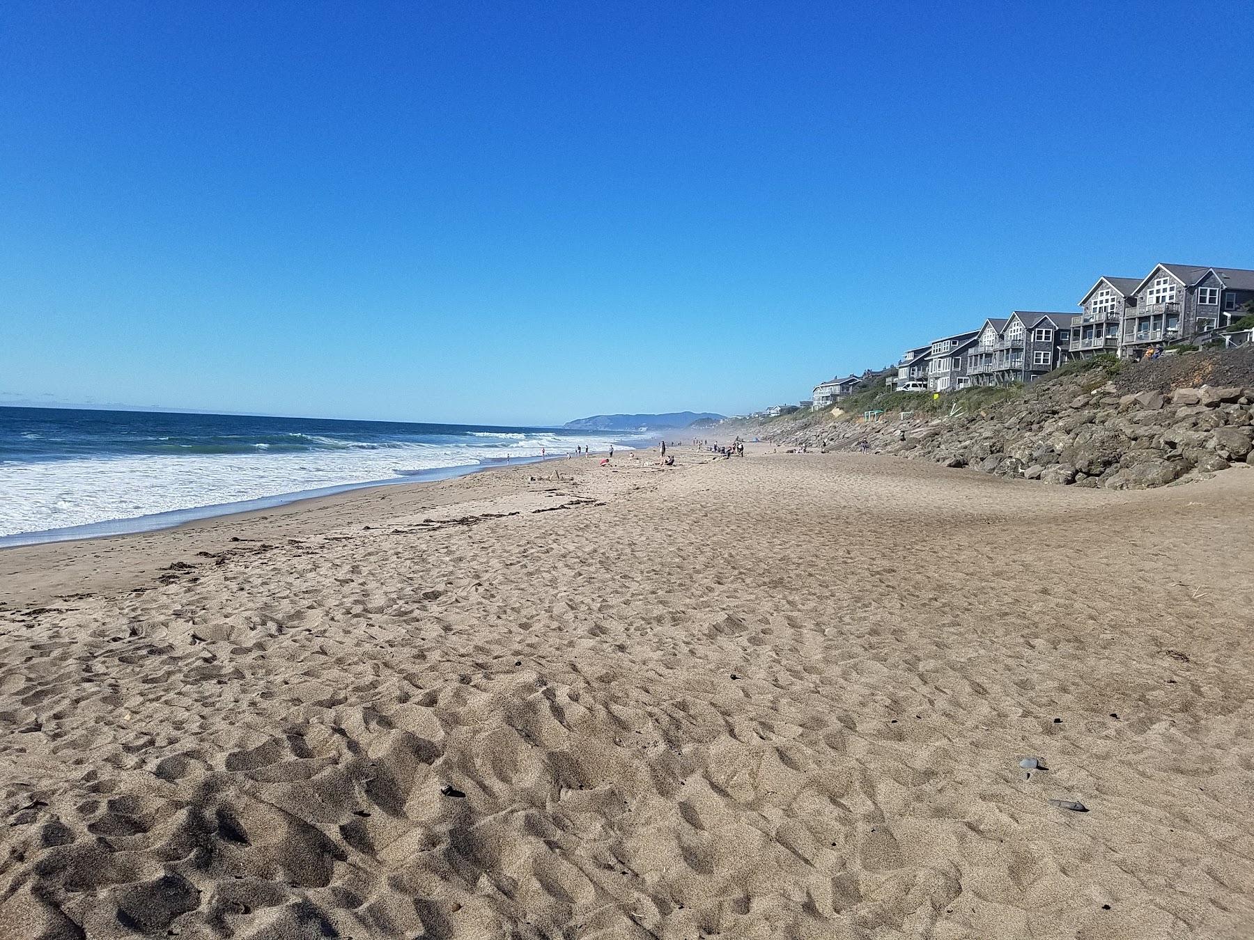 Sandee Lincoln Beach