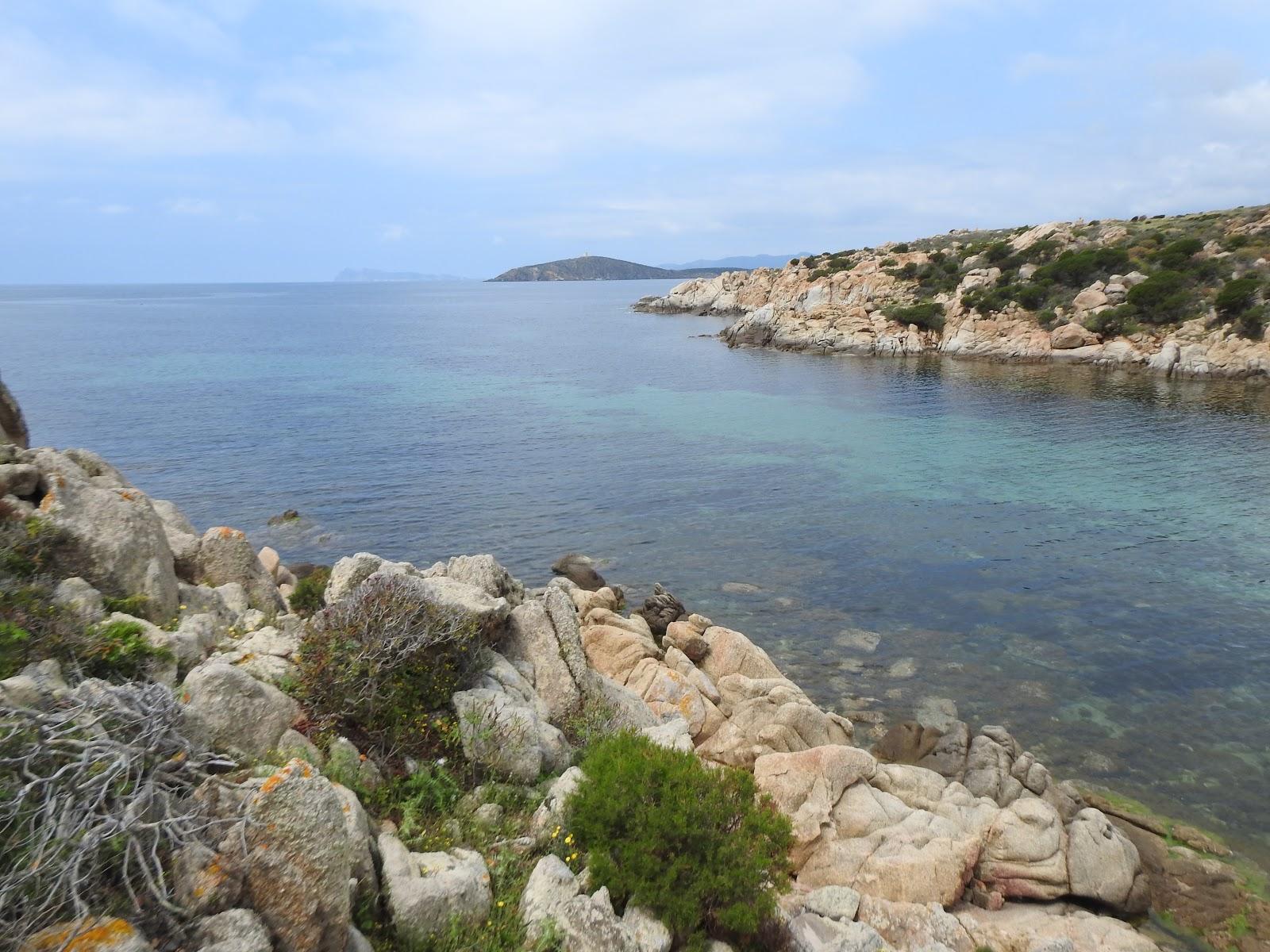 Sandee - Spiaggia Dei Solitari