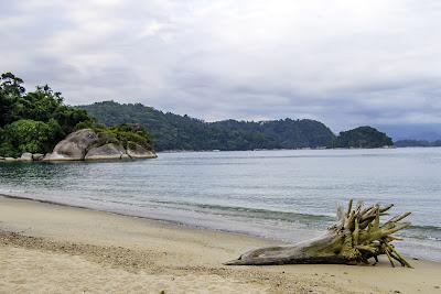 Sandee - Praia Do Laboratório