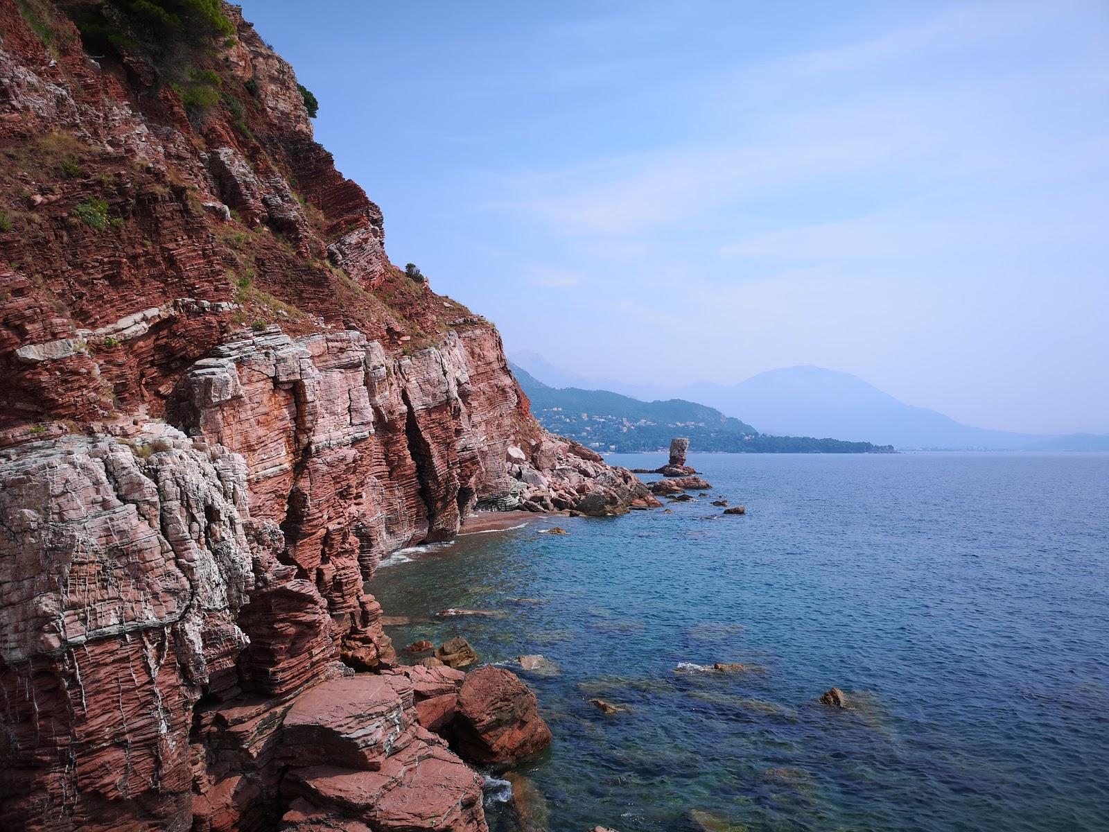 Sandee - Devachen Beach - Sutomore Mountain Tunnel