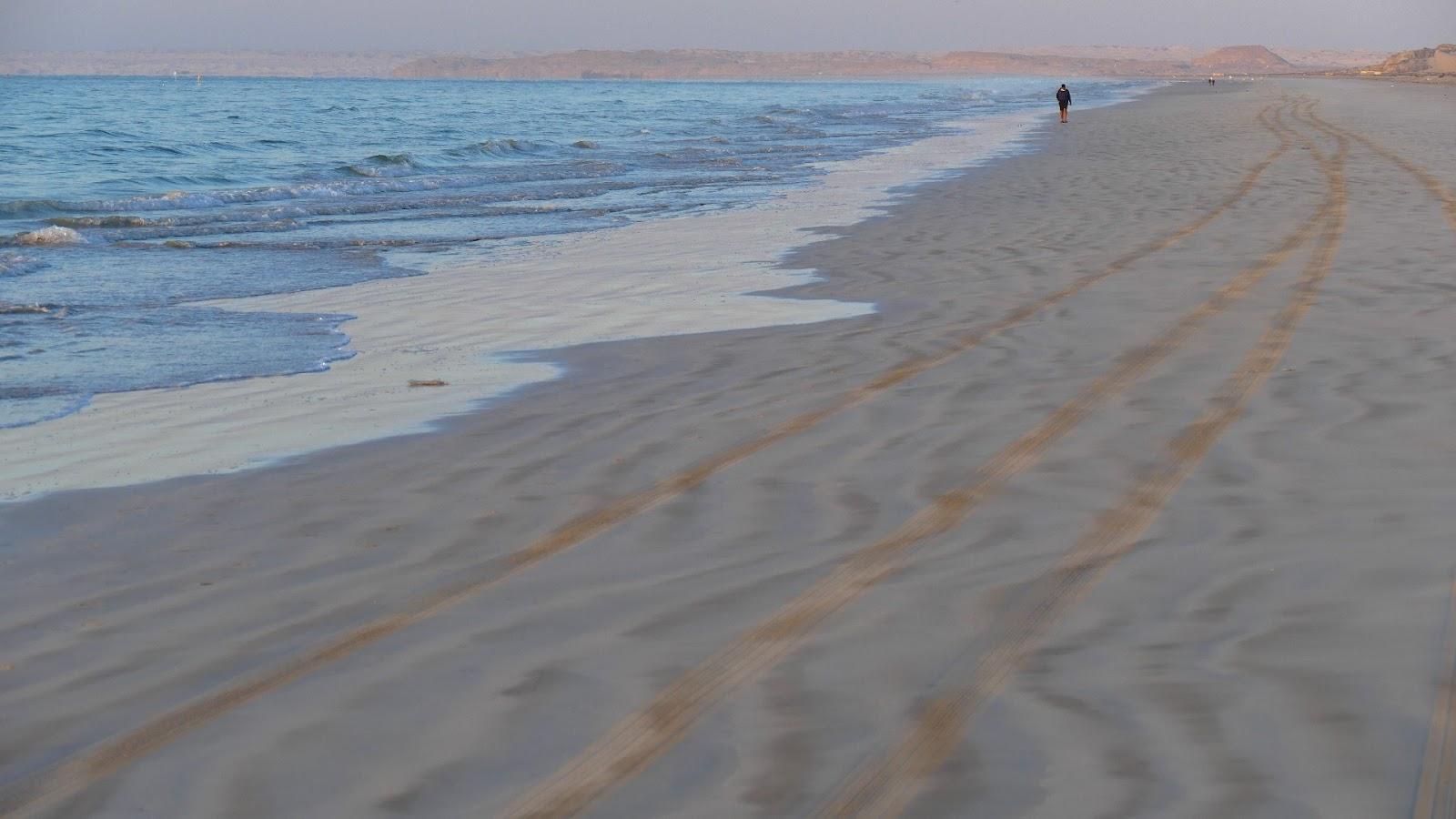 Sandee Kaluf Beach
