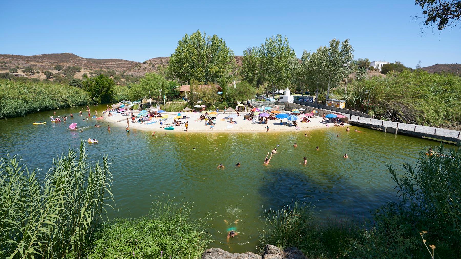 Sandee Praia Fluvial Do Pego Fundo