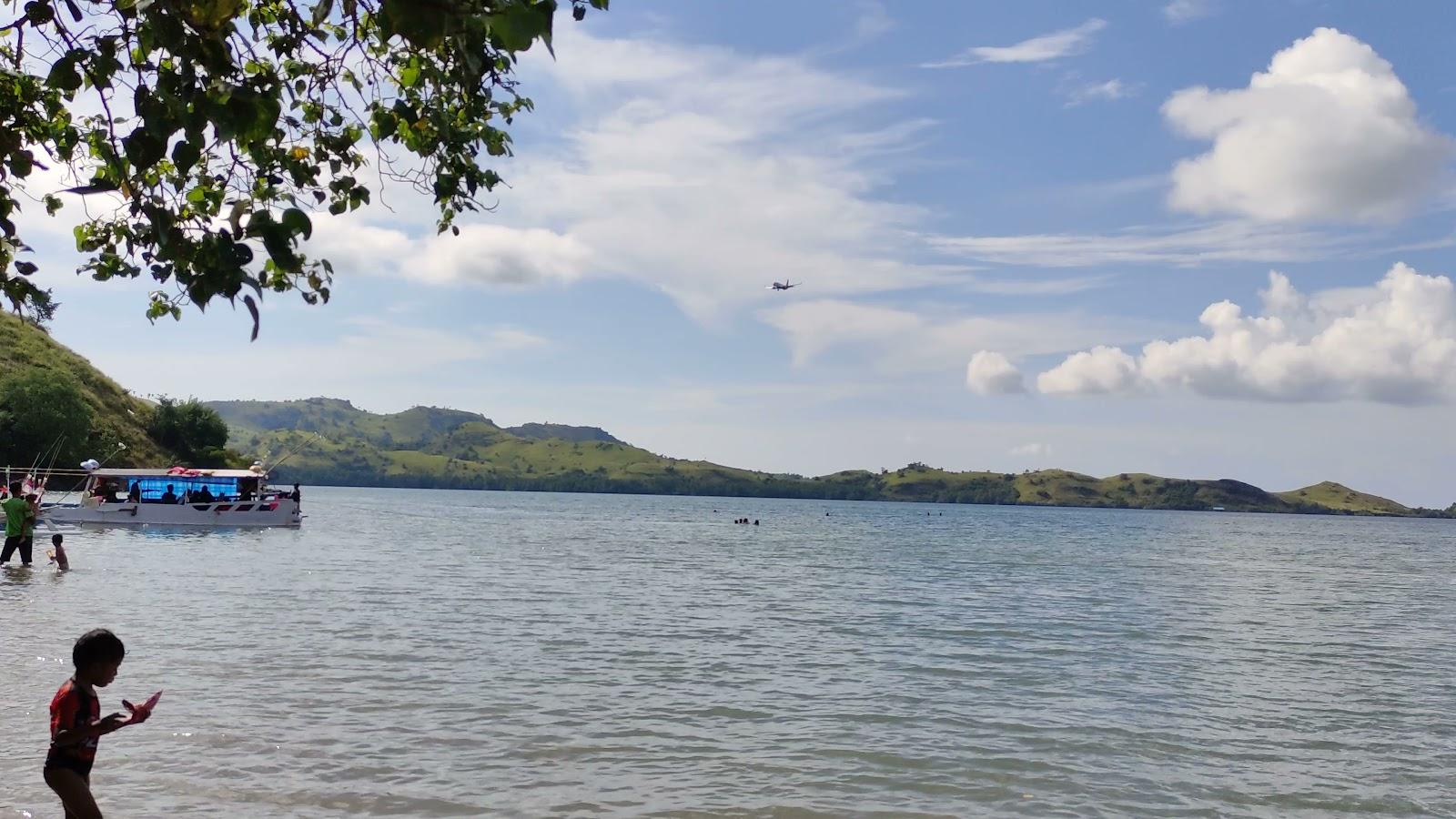 Sandee Pantai Kulolu