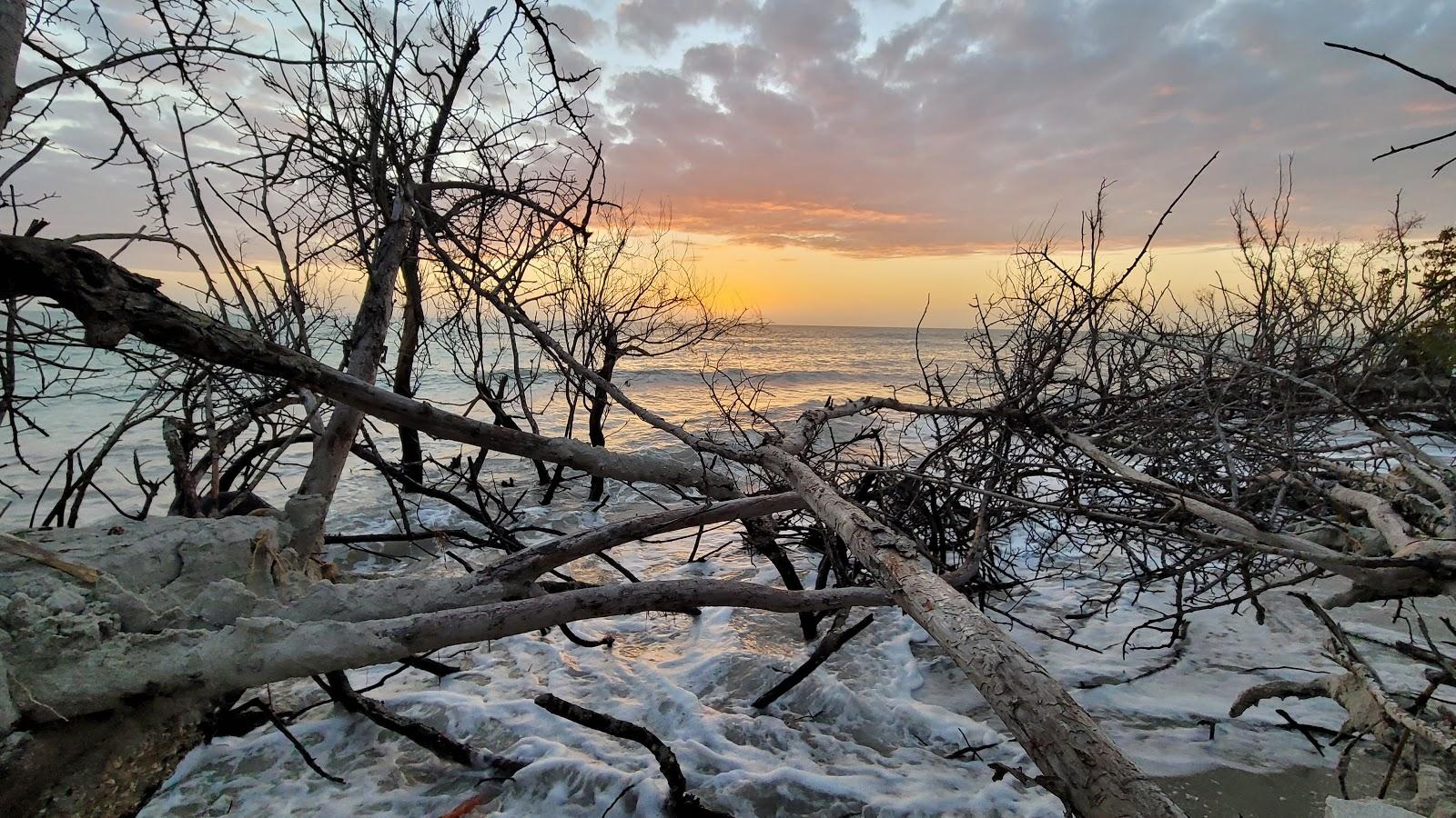 Sandee - Silver Key Beach