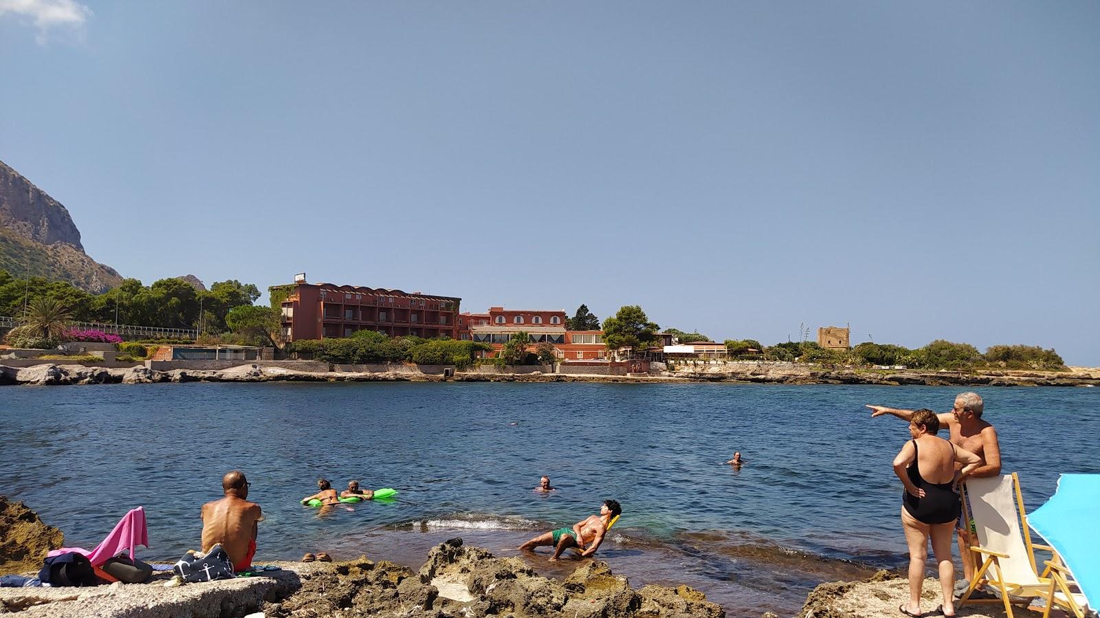 Sandee - Spiaggetta Porto Rais