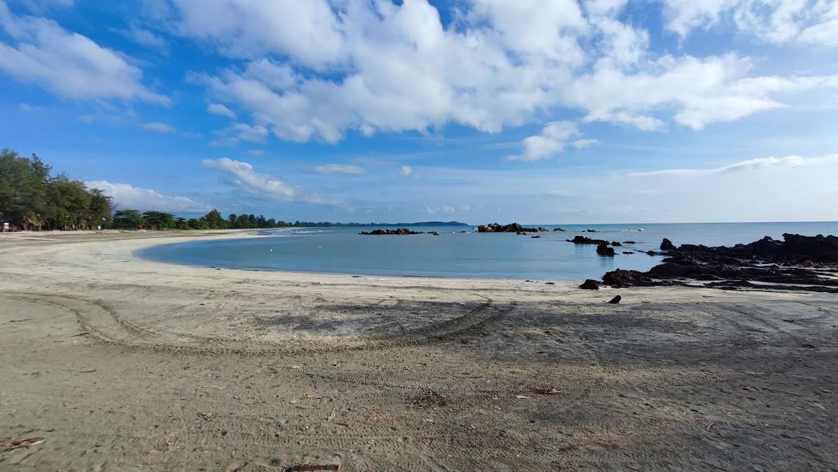 Sandee Pantai Tanjung Balau Photo