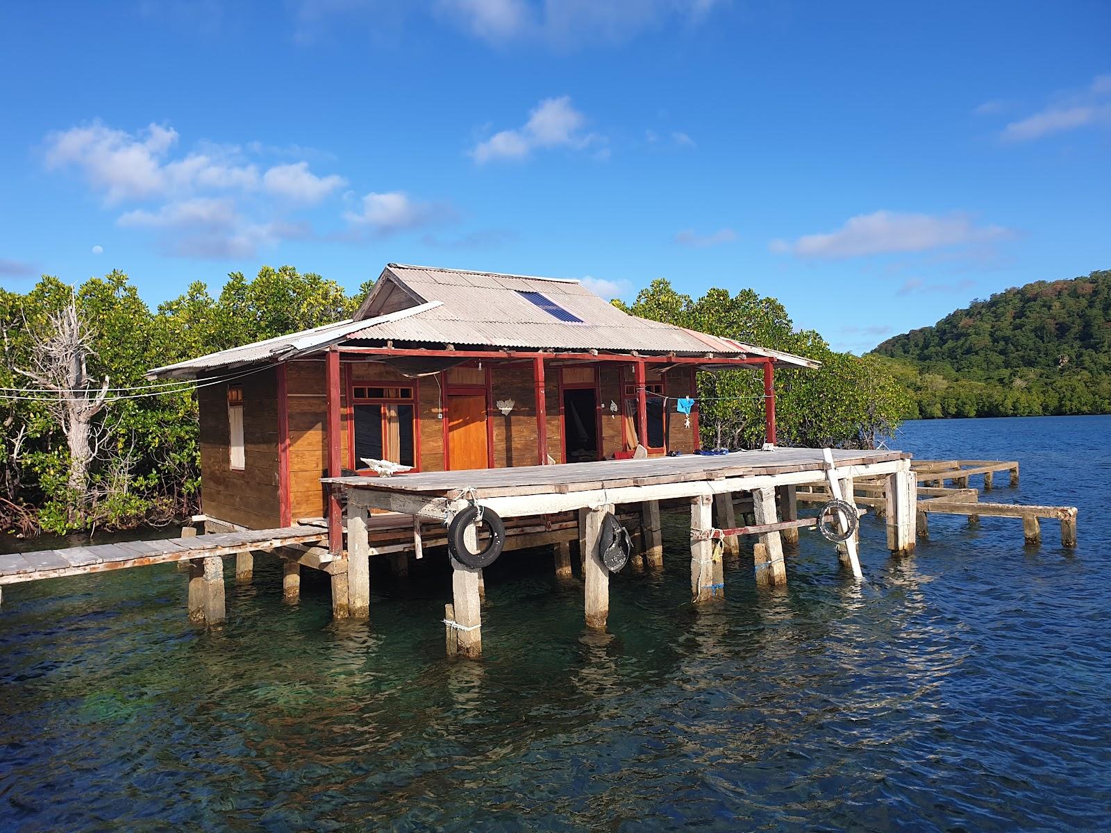 Sandee Tumbak Island Cottage
