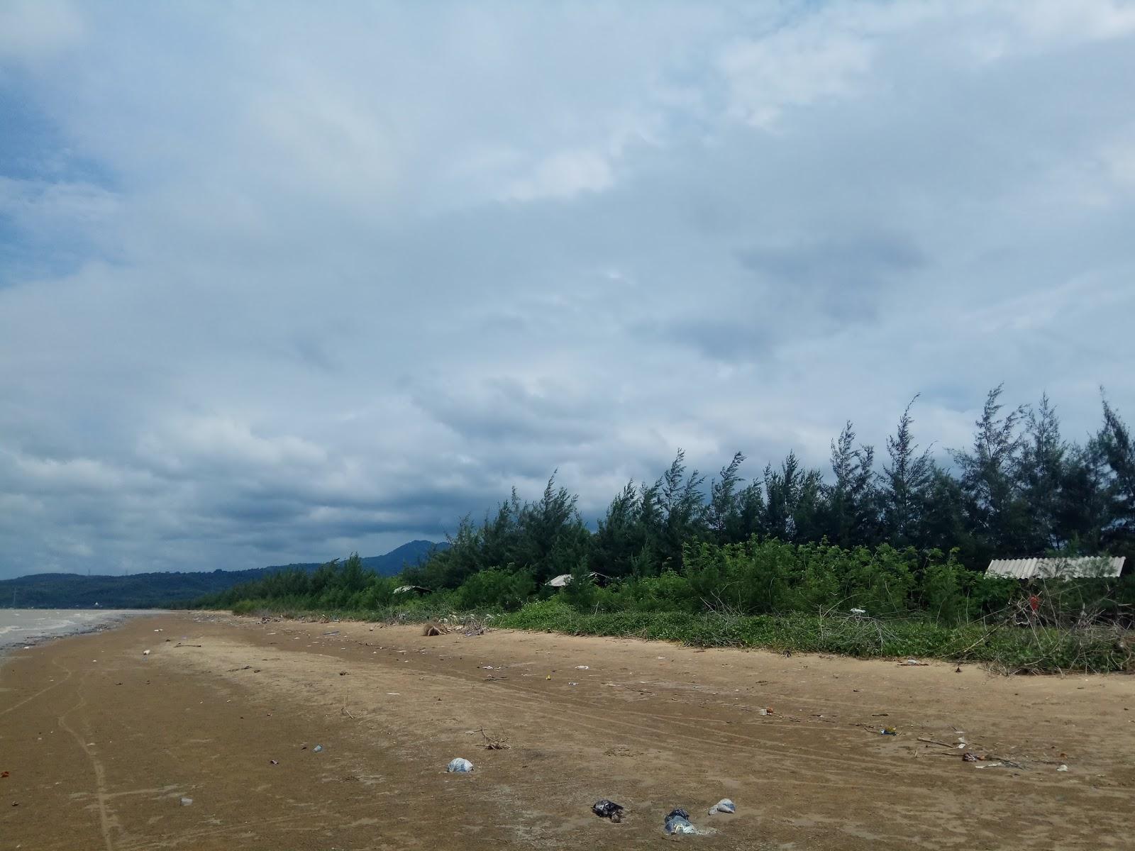 Sandee Pantai Dasun