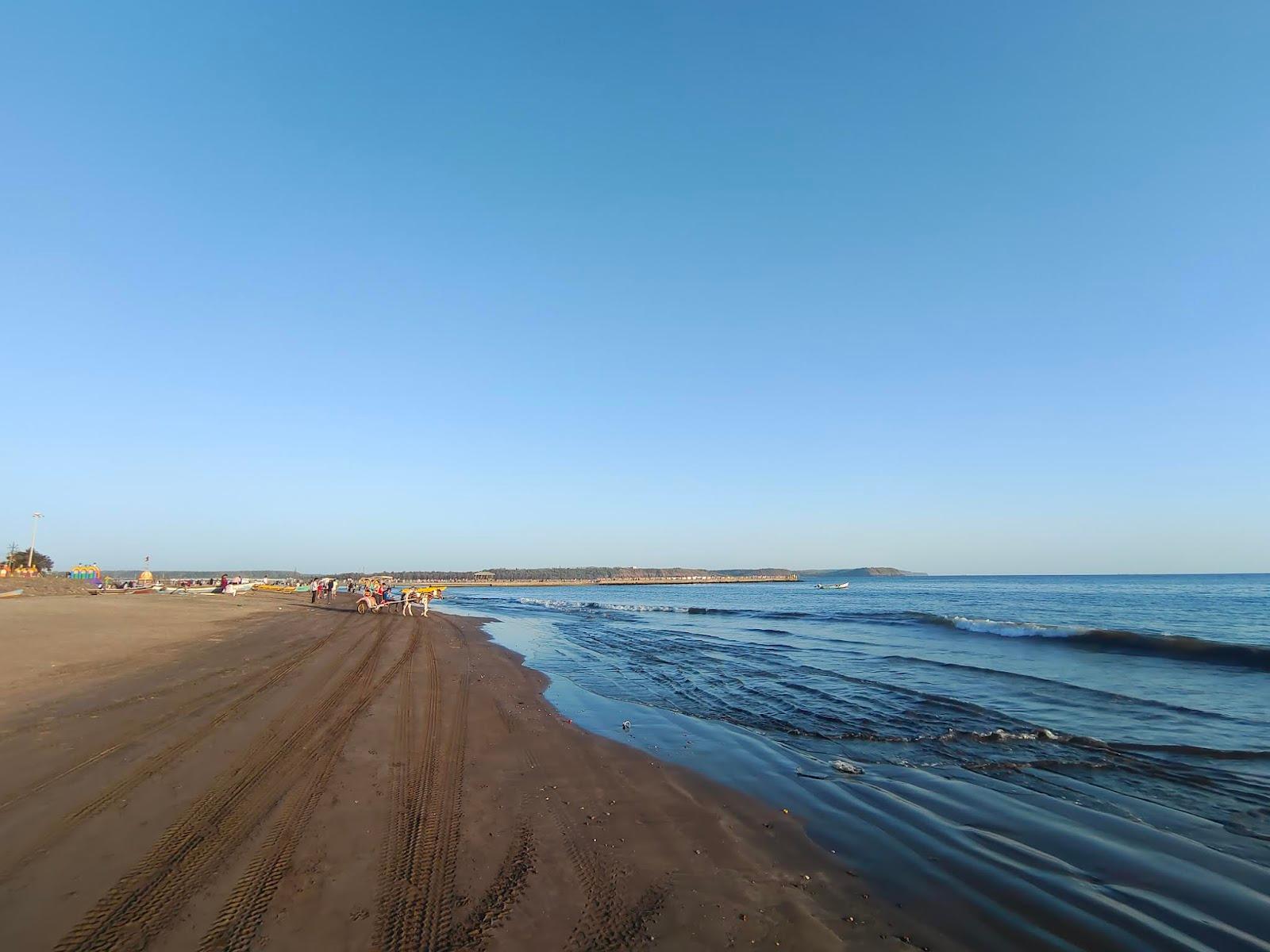 Sandee Mandavi Beach
