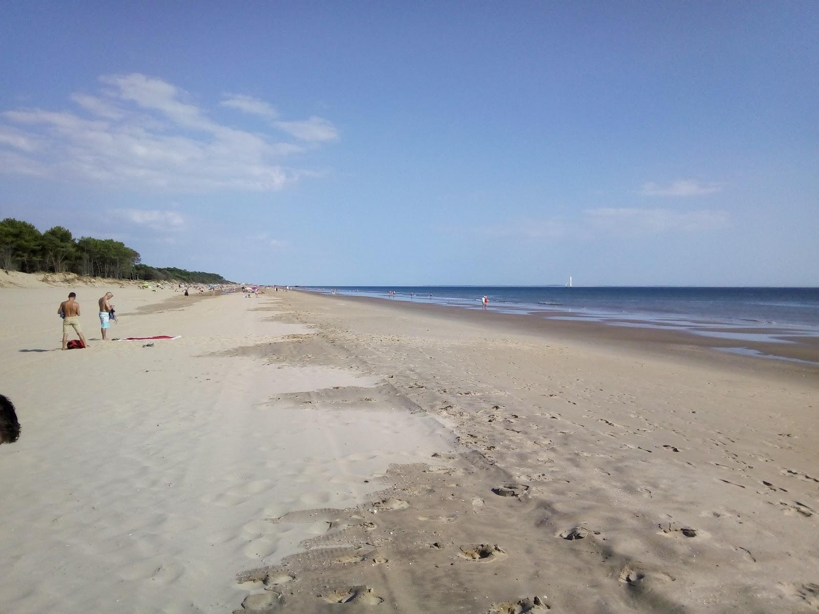 Sandee Naturist Beach Bouverie, Fni, Fkk