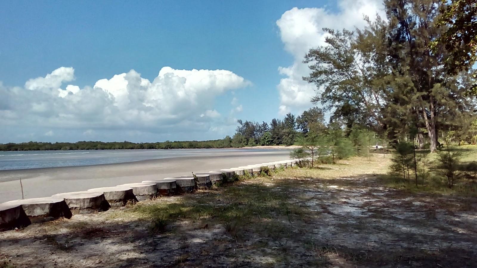 Sandee Pantai Sengaran Photo