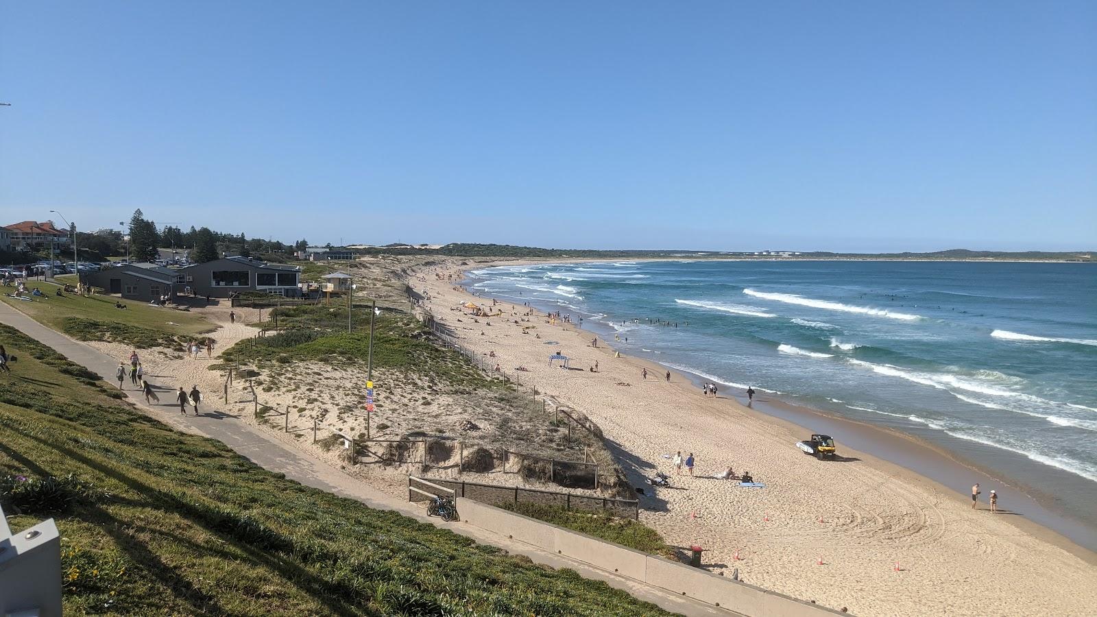 Sandee Elouera Beach