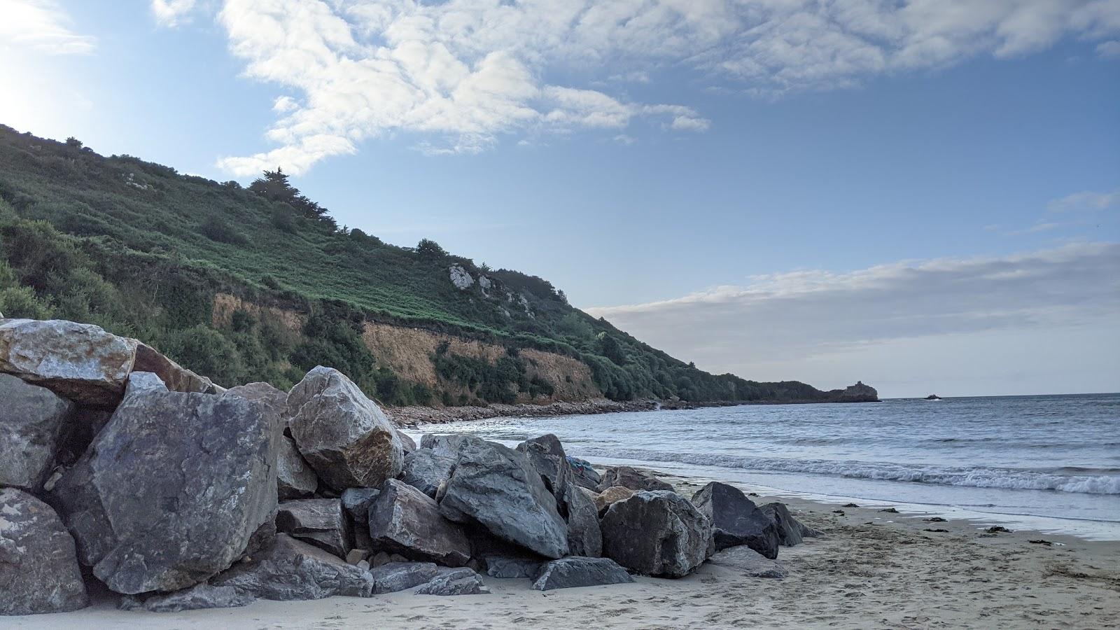 Sandee Plage De Poul Stripo Photo