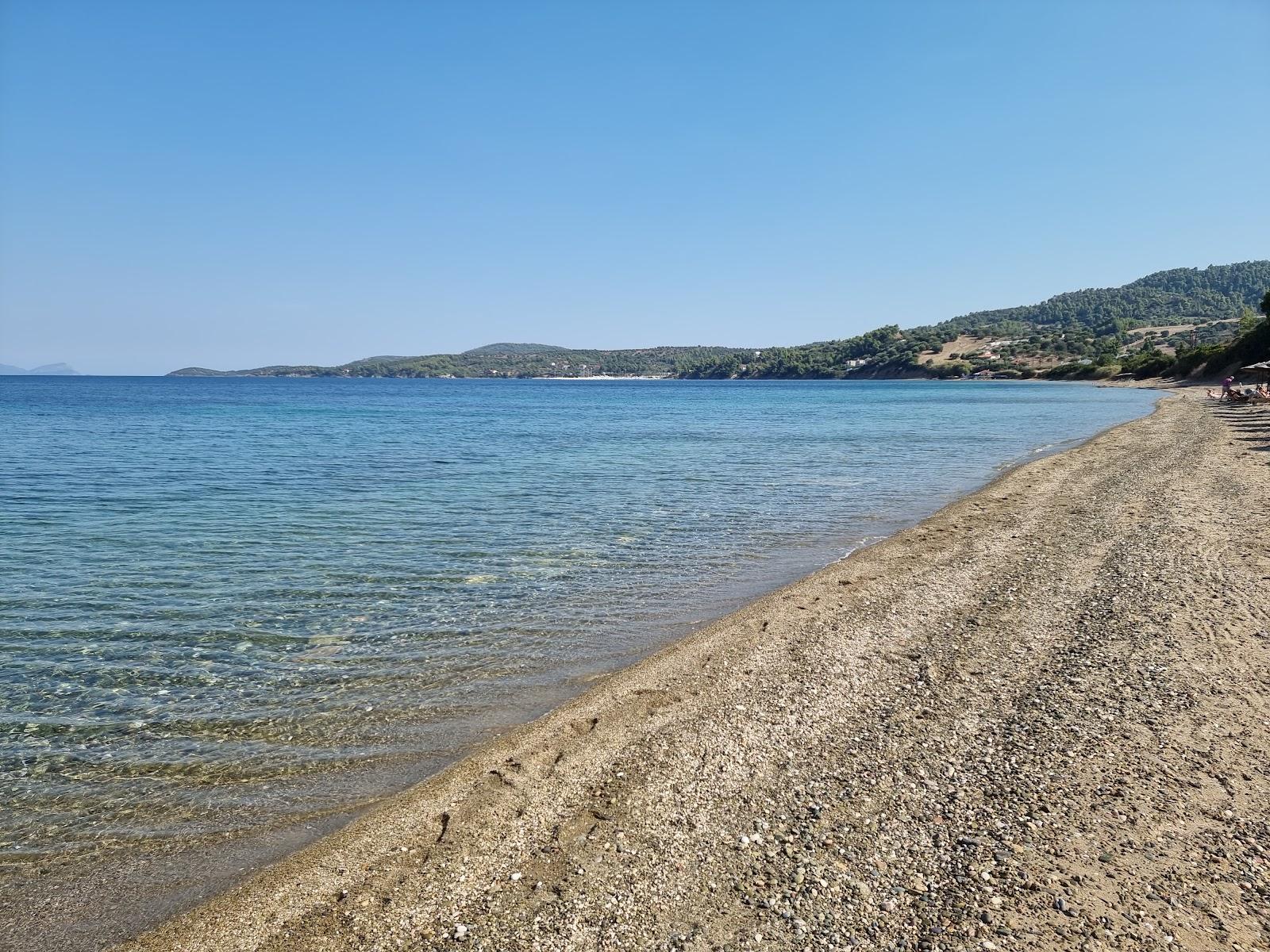 Sandee Kanistro Beach